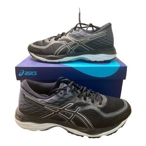 Asics Gel Cumulus 19 shoes size 10 women’s